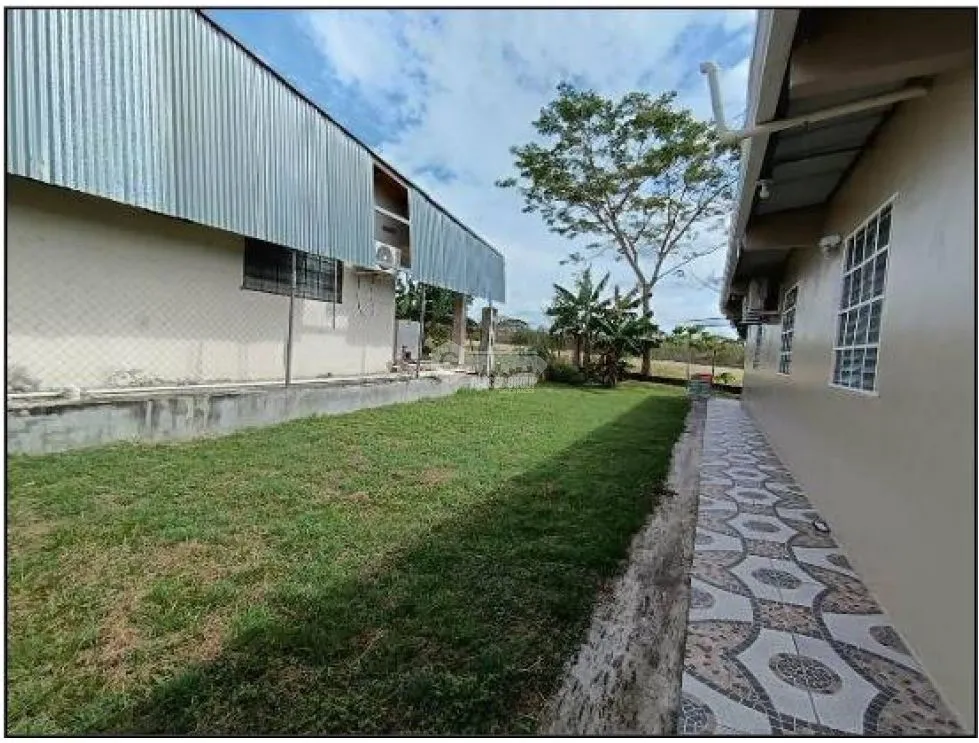LAS TABLAS / LA TIZA / 3 BEDROOMS / 549 M2 / TERRACE / ENCLOSED