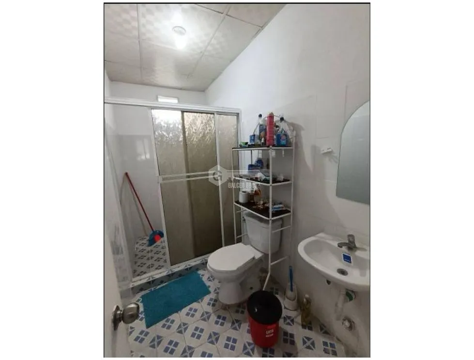 LAS TABLAS / LA TIZA / 3 BEDROOMS / 549 M2 / TERRACE / ENCLOSED