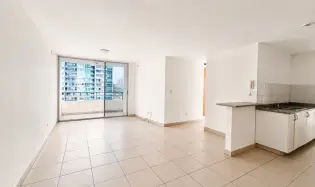 Apartamento en Venta en Transístmica de 2 Recámaras – PH Central Park