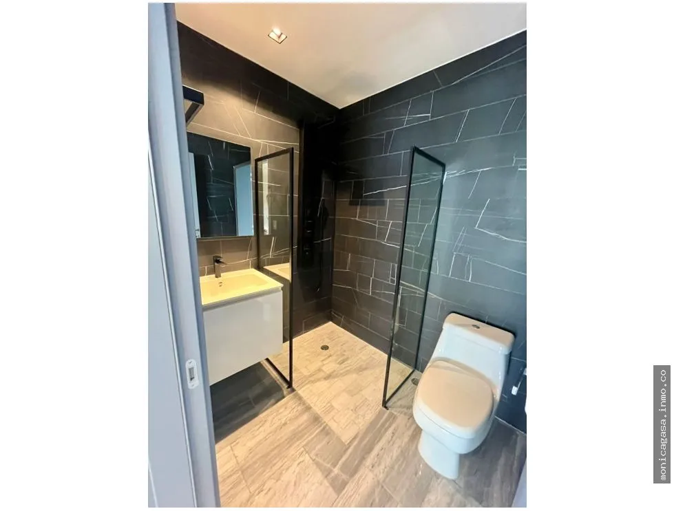 ¡ALQUILER DE APARTAMENTO AMOBLADO EN PH NUOVO BY ARMANI – BELLA VISTA!