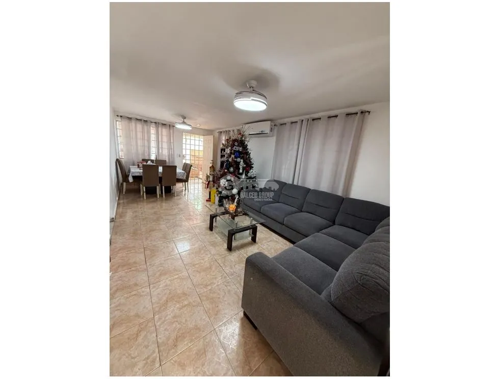 Maison unifamiliale à Las Acacias à vendre