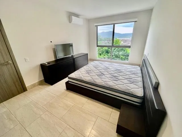 EXPLORA PANAMA PACIFICO/ 118m2/ 2Rec/ 2.5 Baños/ 2 Est/ Amoblado