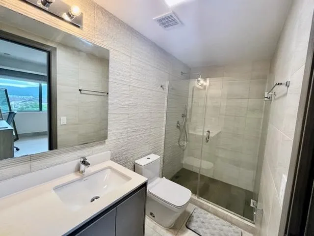 EXPLORA PANAMA PACIFICO/ 118m2/ 2Rec/ 2.5 Baños/ 2 Est/ Amoblado