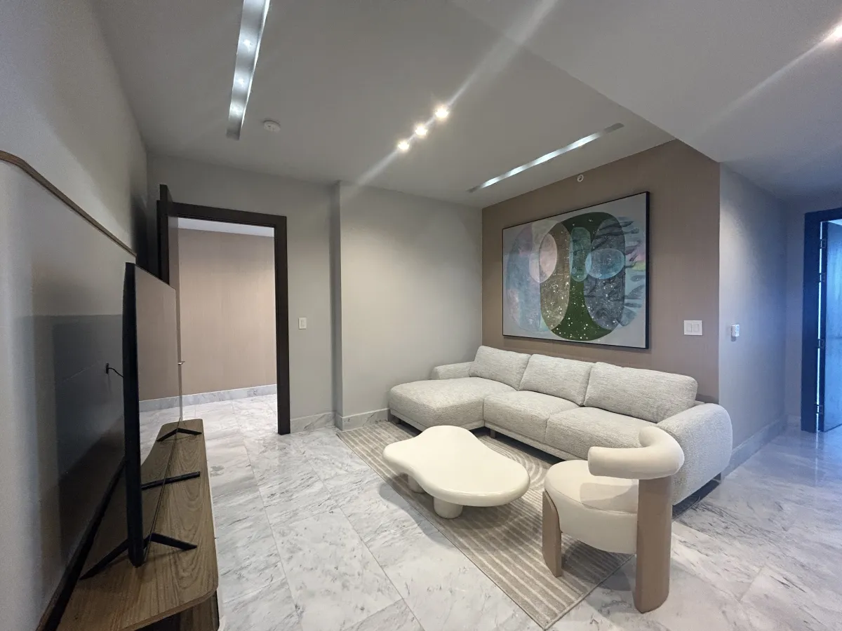 Espectacular Apartamento Amoblado 394 m² The Towers Paitilla Mudanza 15 de Agosto