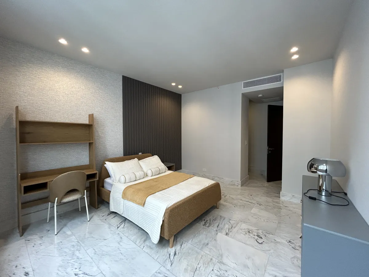 Espectacular Apartamento Amoblado 394 m² The Towers Paitilla Mudanza 15 de Agosto