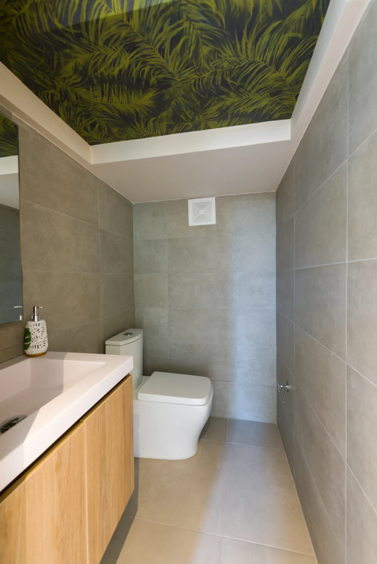 Espacioso Townhome 183m² en Imaterra Modelo Alere B ¡Entrega Inmediata!