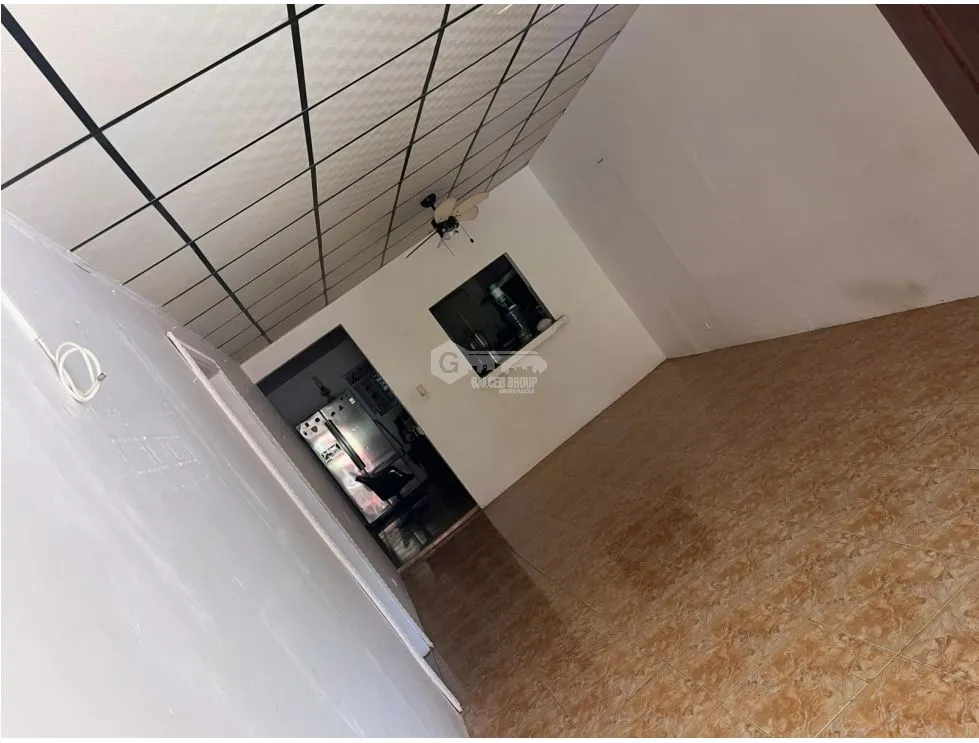 SE VENDE CASA EN CHAME LA PAZ  538 M2  COMPLETAMENTE CERCADA