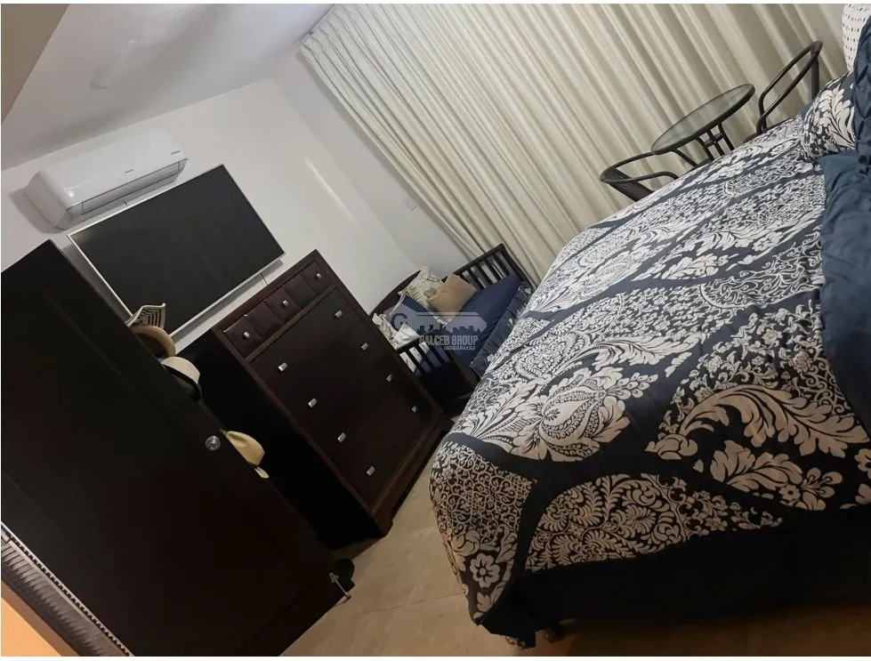 SE VENDE APARTAMENTO 219M EN PUNTA BARCO PH EL QUETZAL CON BALCON
