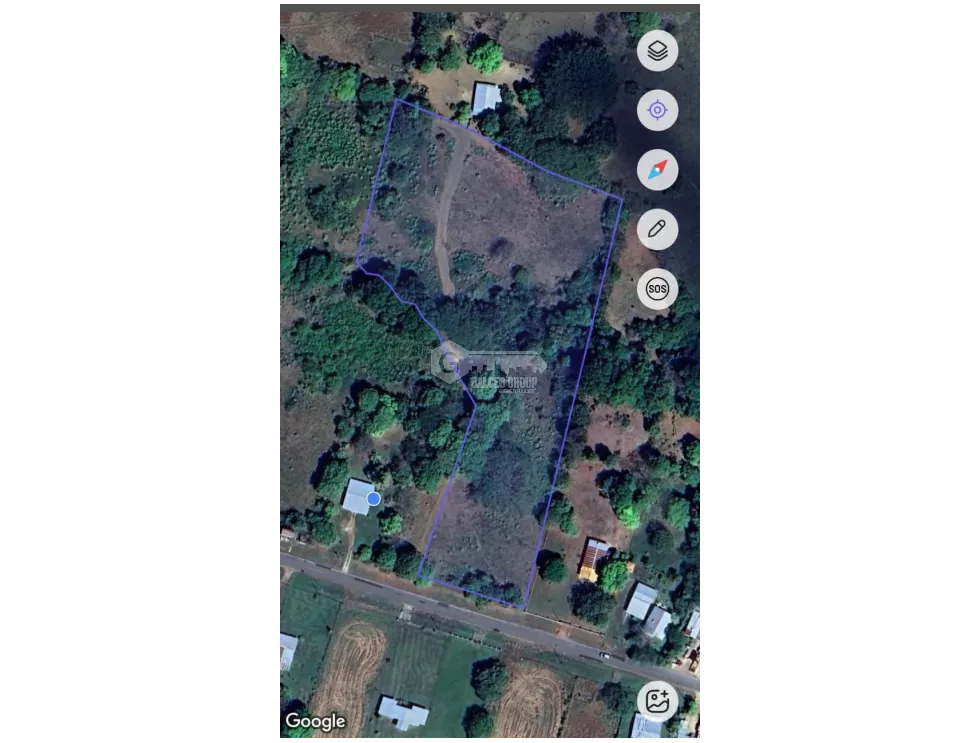 SE VENDE AMPLIO TERRENO EN COCLE NATA 1.54 HECTAREAS VIA ASFALTADA