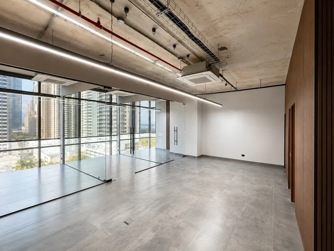 Impeccable 95m² Office in Costa del Este, Prime Time Tower, Ready for Occupancy