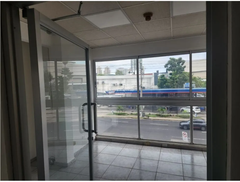 CALLE 50 / OFFICE / PLAZA CARIBE / 57M / PARTITIONED / UPPER FLOOR