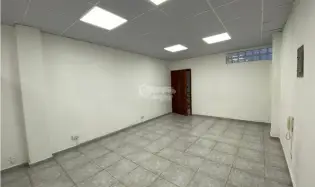 OFFICE FOR RENT ON CALLE 50 PLAZA VARIBE 57M UPPER FLOOR, Calle 50