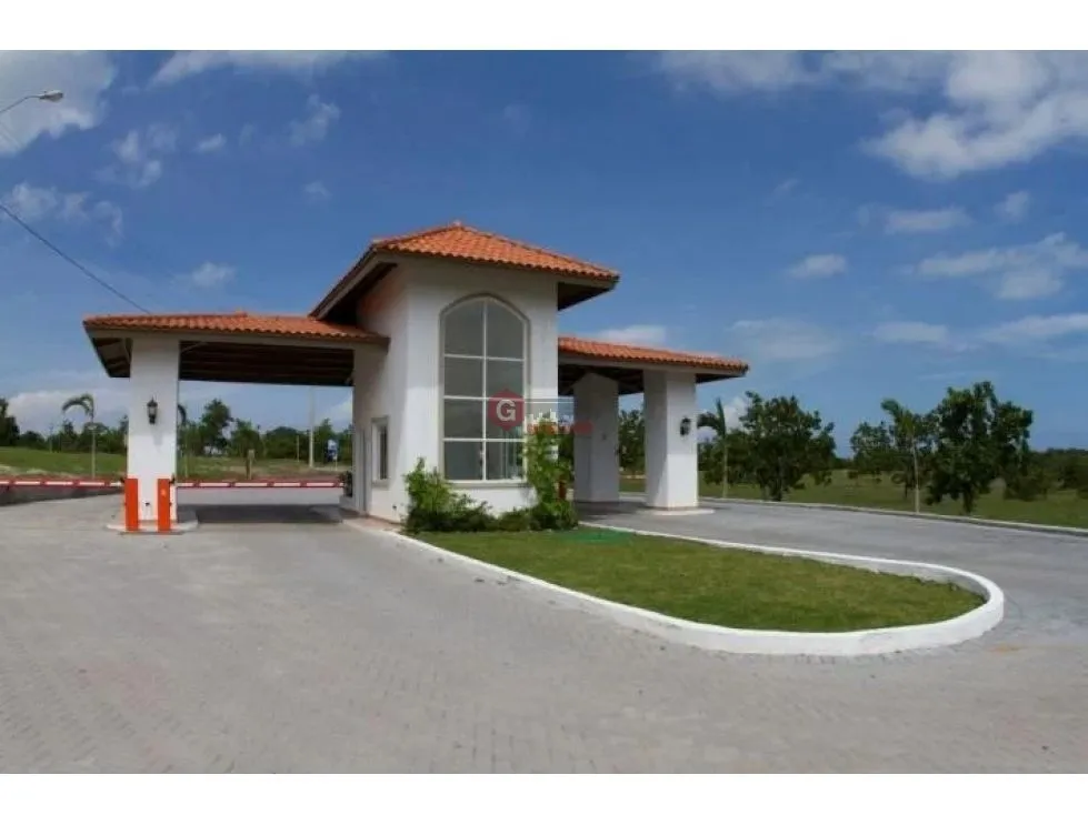 CORONADO / PALMERAS DEL GOLF / 1100 M2 / SPACIOUS LAND / GREEN AREAS