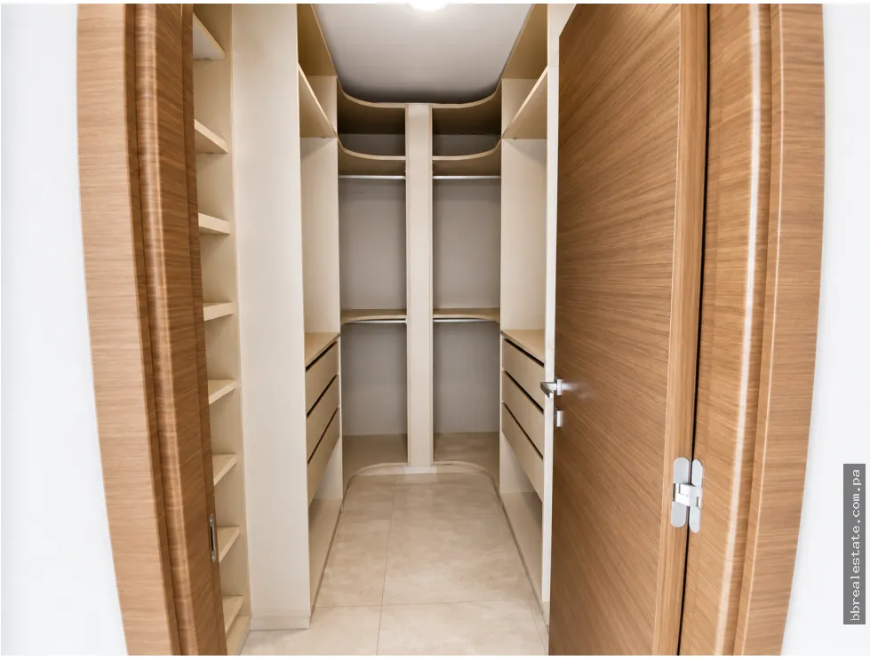 Sale of Apartment in PH Park Lane, Costa del Este
