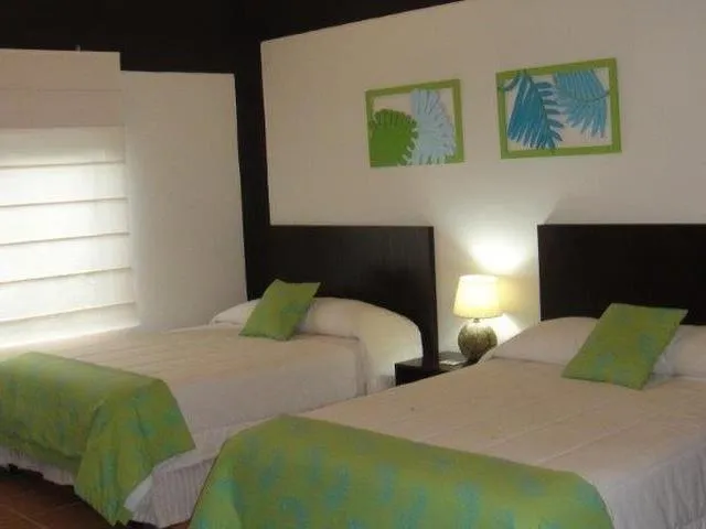 Villa 5 bedrooms and pool at Costa Blanca villas