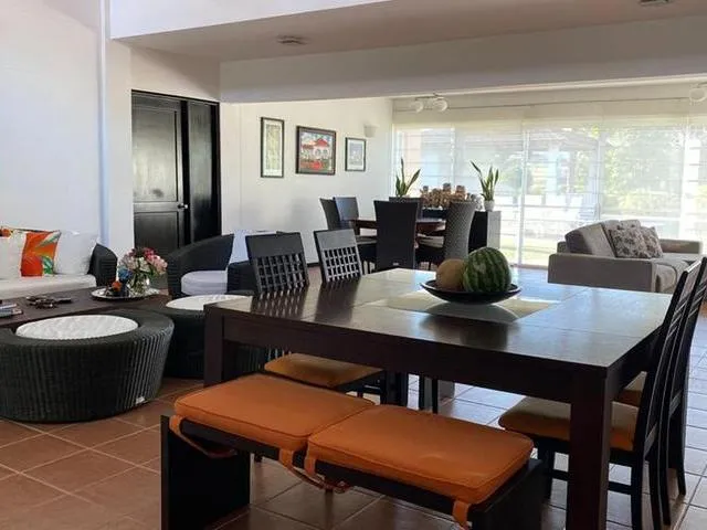 Villa 5 bedrooms and pool at Costa Blanca villas