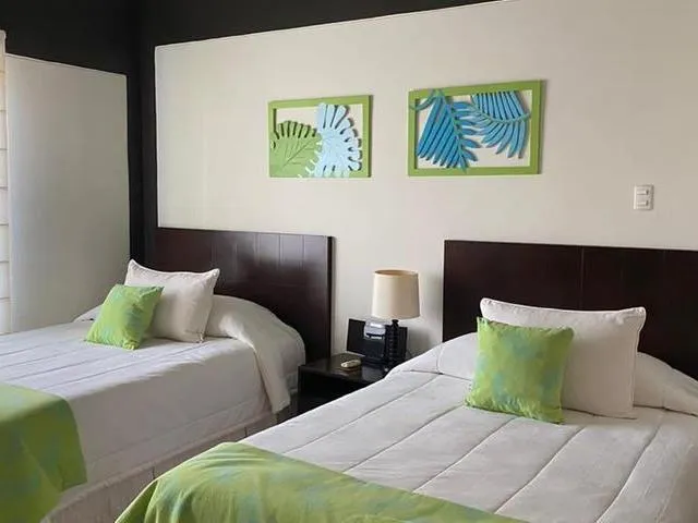 Villa 5 bedrooms and pool at Costa Blanca villas