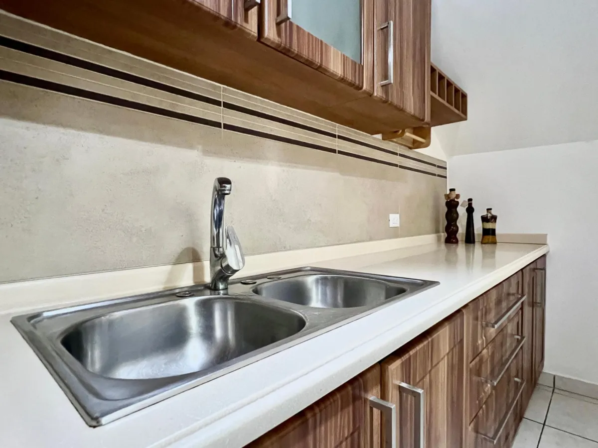 HOUSE for SALE in Condado del Rey