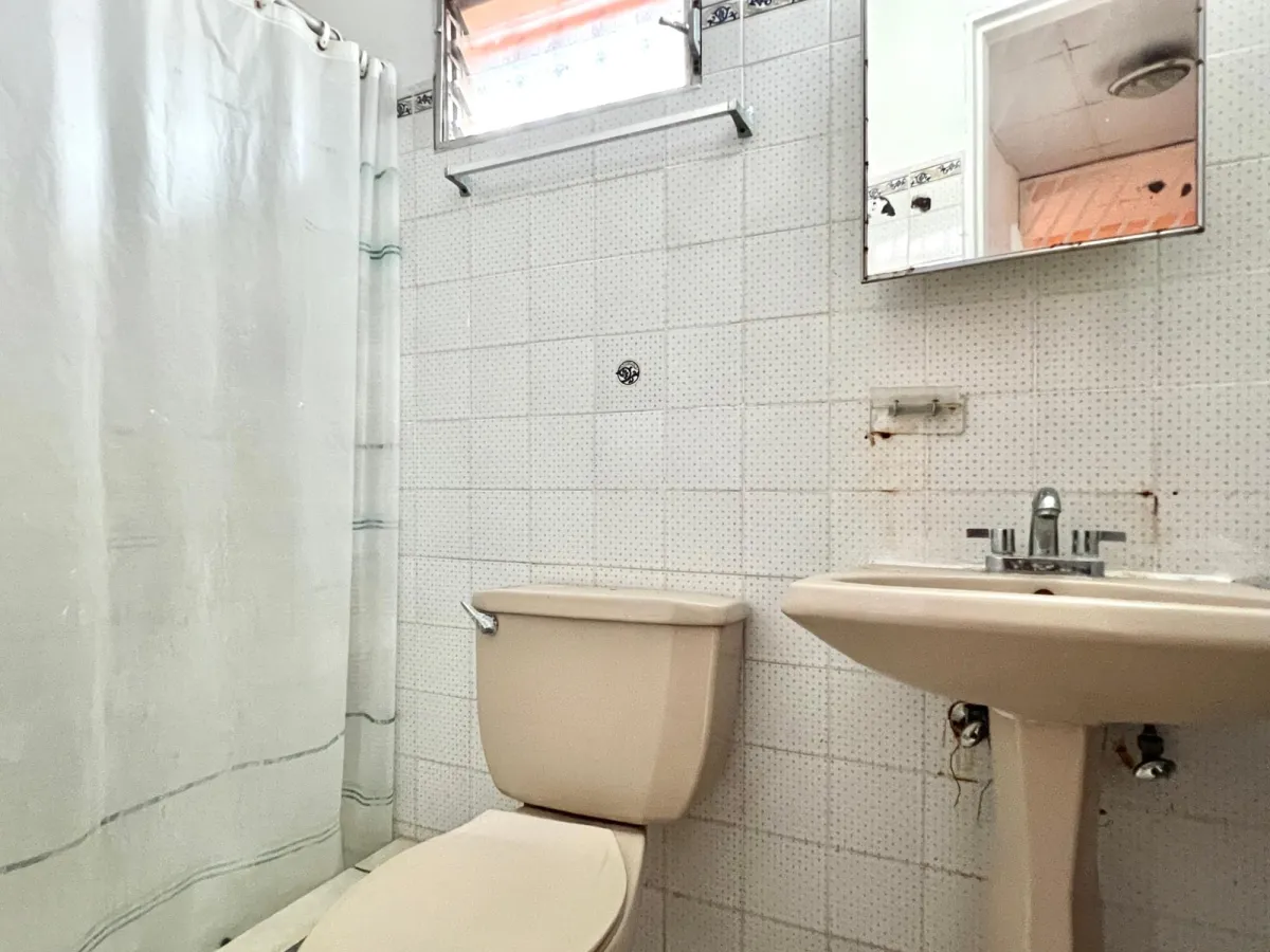 HOUSE for SALE in Condado del Rey