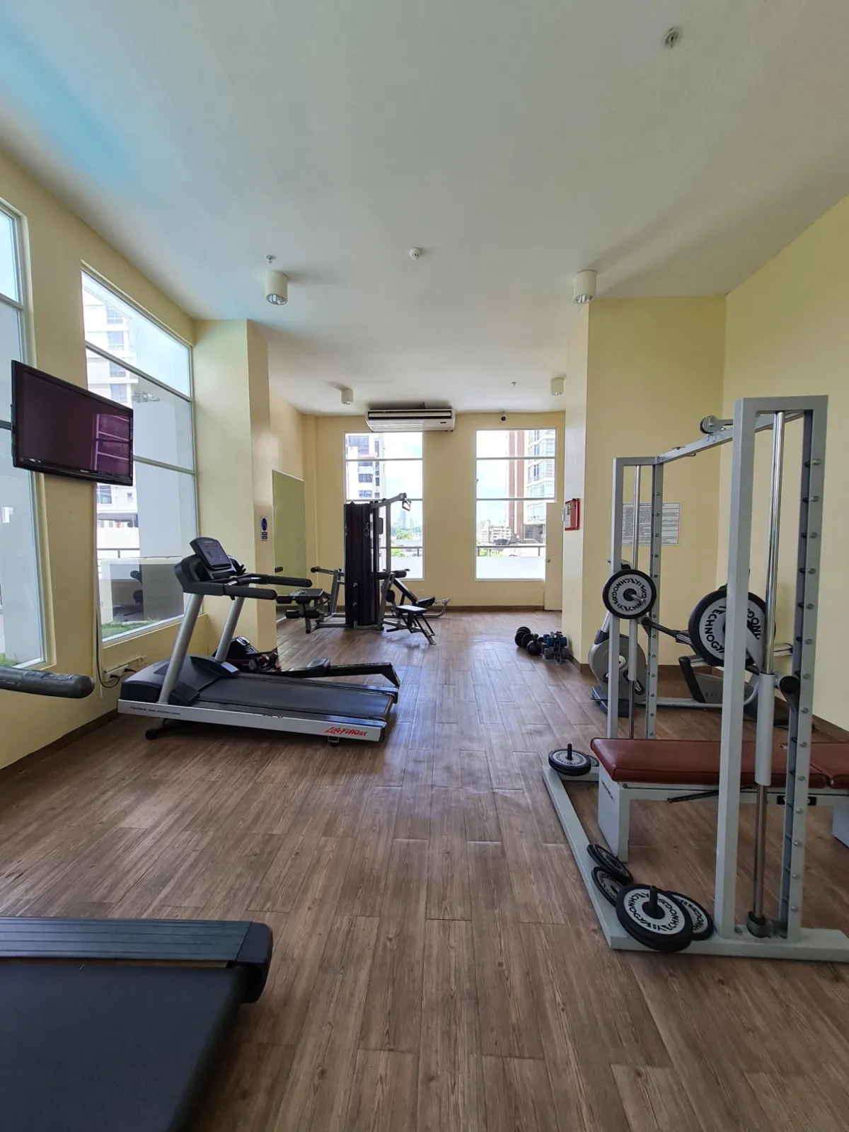 SE VENDE APARTAMENTO EN PH MANDARIN BAY SAN FRANCISCO