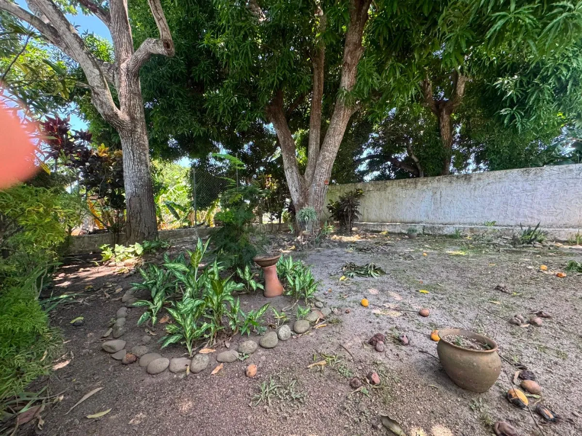 HOUSE FOR SALE IN SAN CARLOS