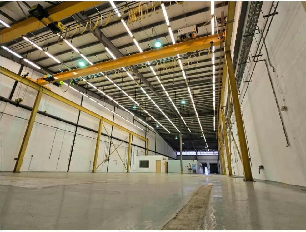 Industrial Warehouse for Sale | Logistics Center - Milla 8