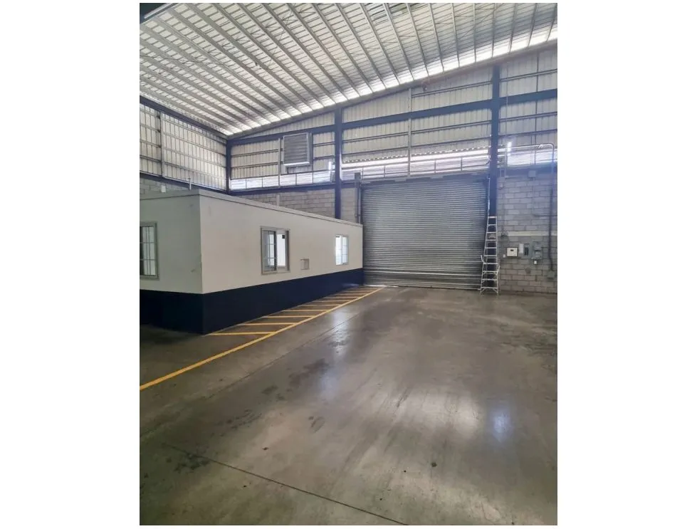 Warehouses for Rent in Panama West | 1,000 m² | Logistics Center