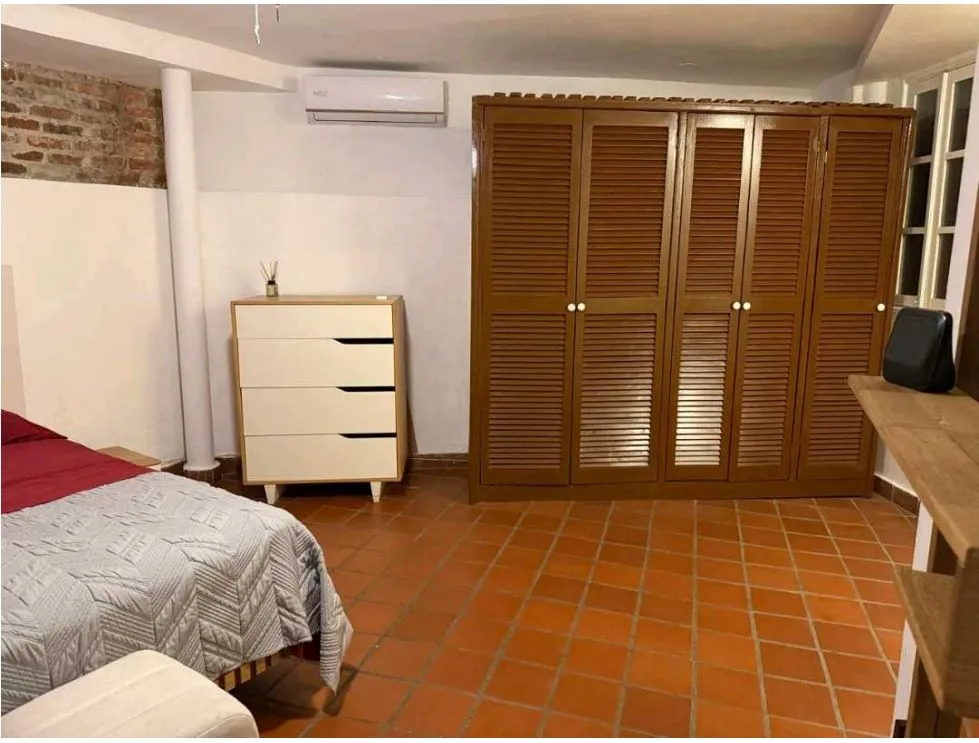 Furnished Apartment Rental in Old Town - 1 Bedroom