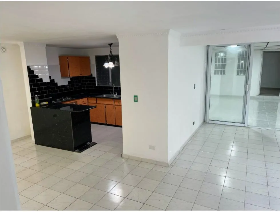 House Rental in Chanis, 290m2