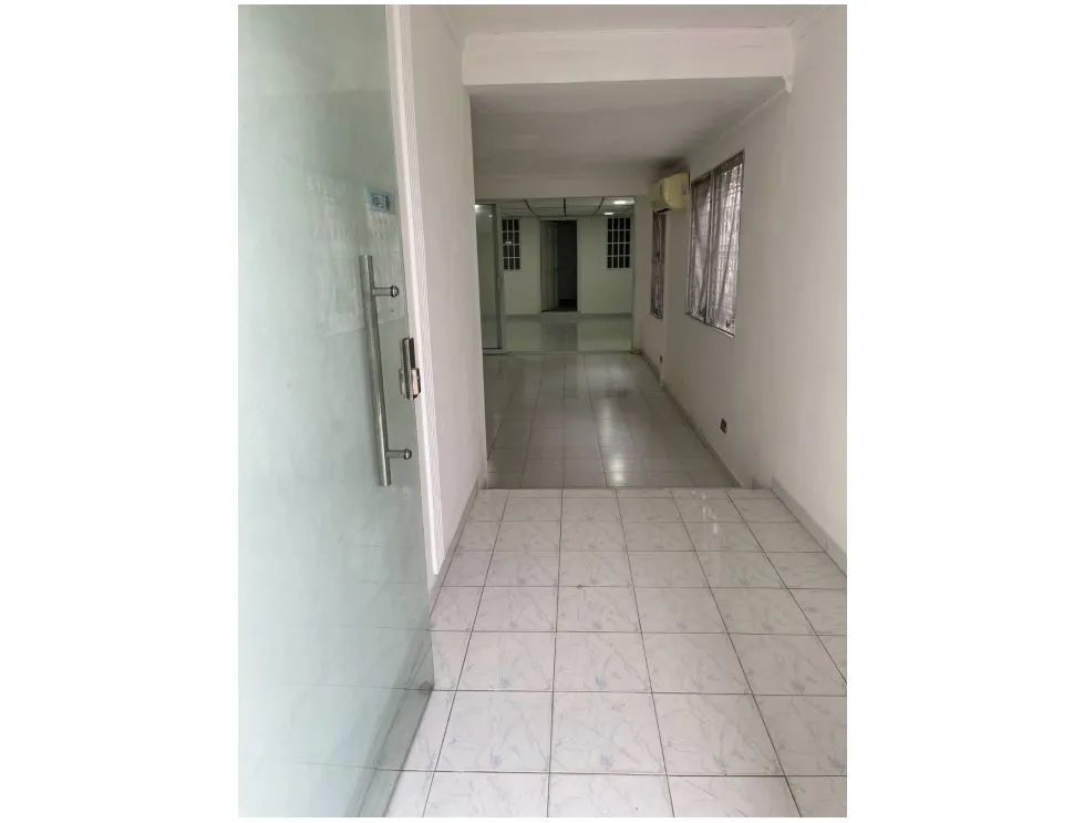 House Rental in Chanis, 290m2