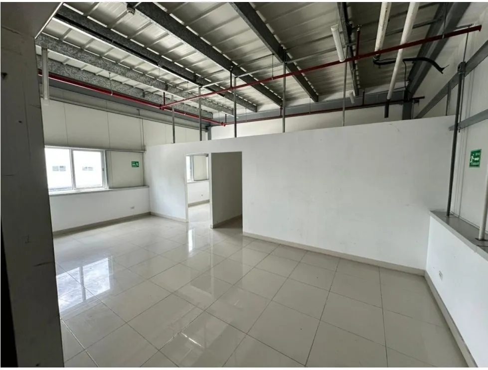 Commercial Warehouse Rental on Via Tocumen 323m2, $2,591