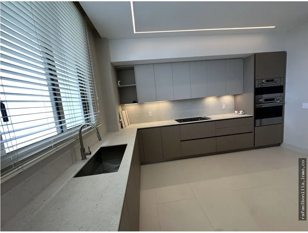 Apartment for Sale in Santa Maria