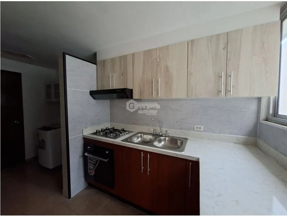 EL CANGREJO / HILTON PARK / 92M / 2 BEDROOMS / 2 BATHROOMS / VACANT
