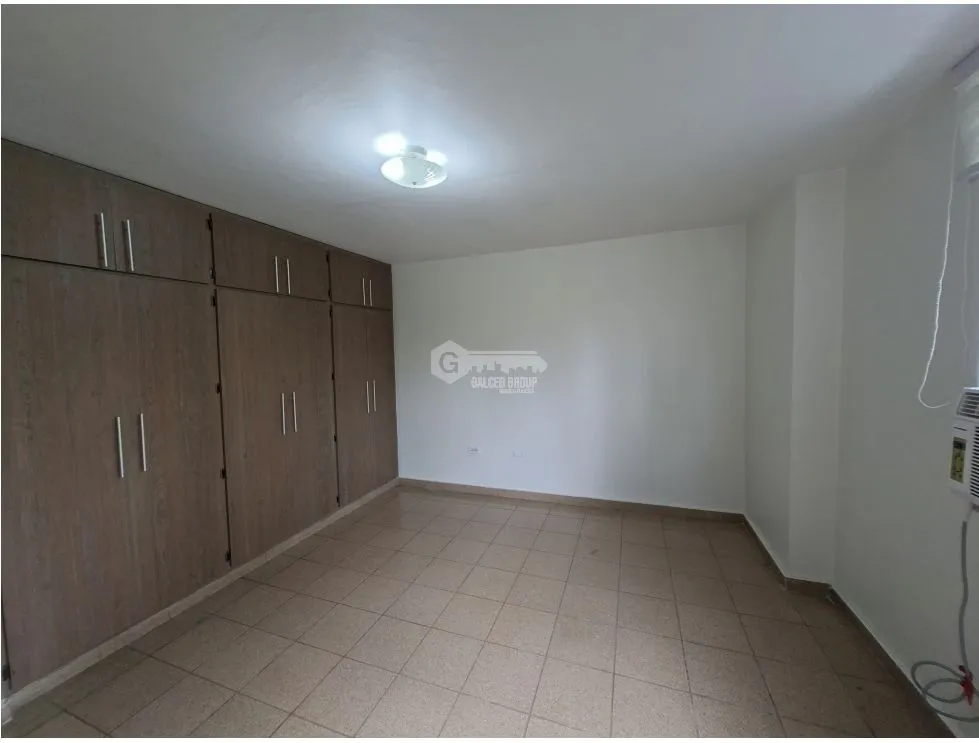 EL CANGREJO / HILTON PARK / 92M / 2 BEDROOMS / 2 BATHROOMS / VACANT