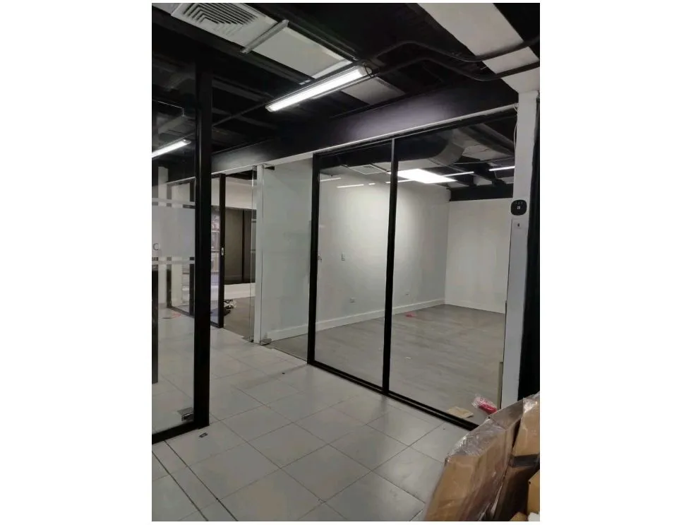 Alquiler de Local Comercian con Showroom en Río Abajo Cod-J012