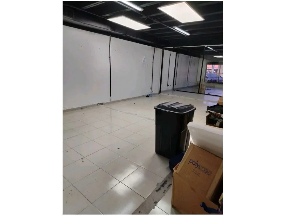 Alquiler de Local Comercian con Showroom en Río Abajo Cod-J012