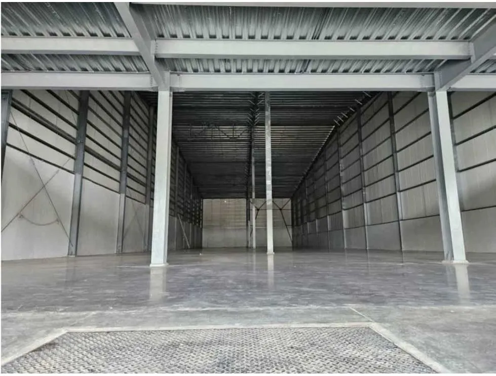 Warehouse for Rent in La Tumba Muerto, Vía Centenario