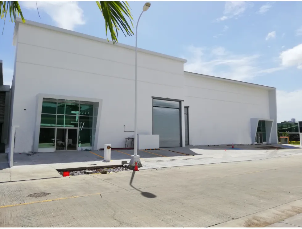 Ofibodega o Bodega para venta en Panamá Viejo ideal para inversión
