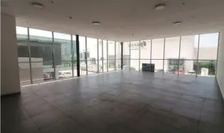 Bodega o  ofibodega en Panamá Viejo para la venta ideal para inversión