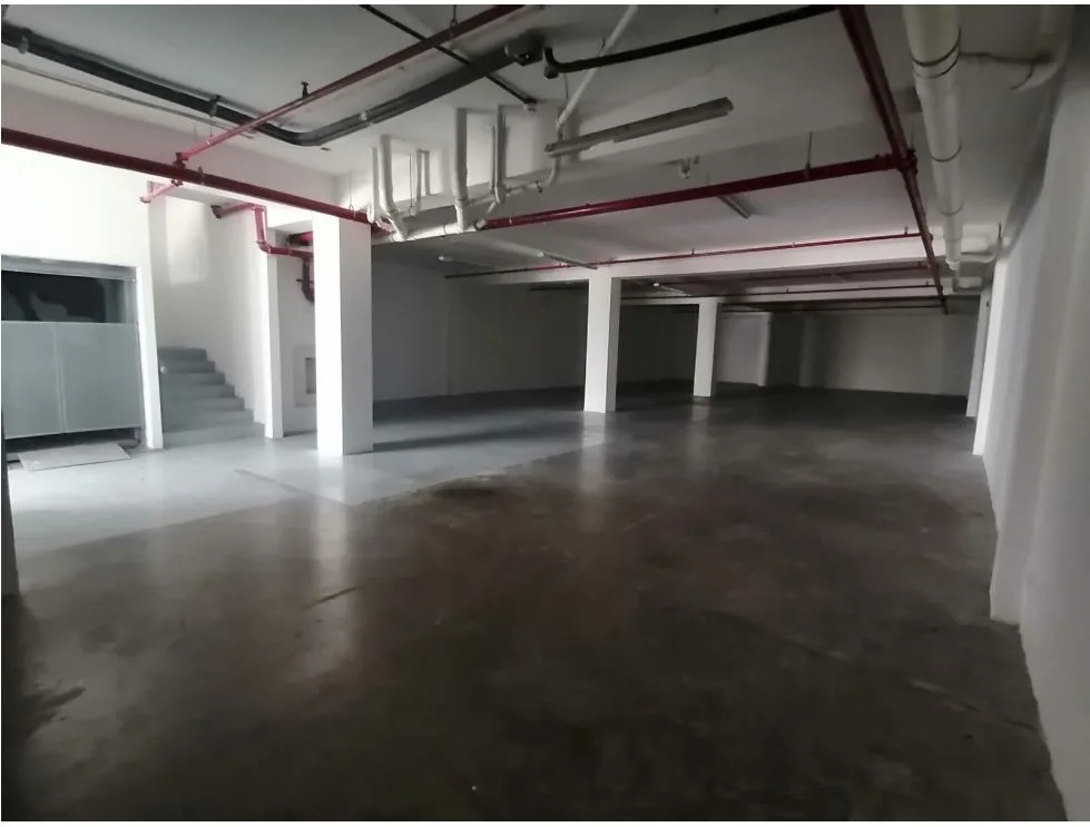 Warehouse or Office-Warehouse in Panama Viejo for Sale - Ideal for Investment