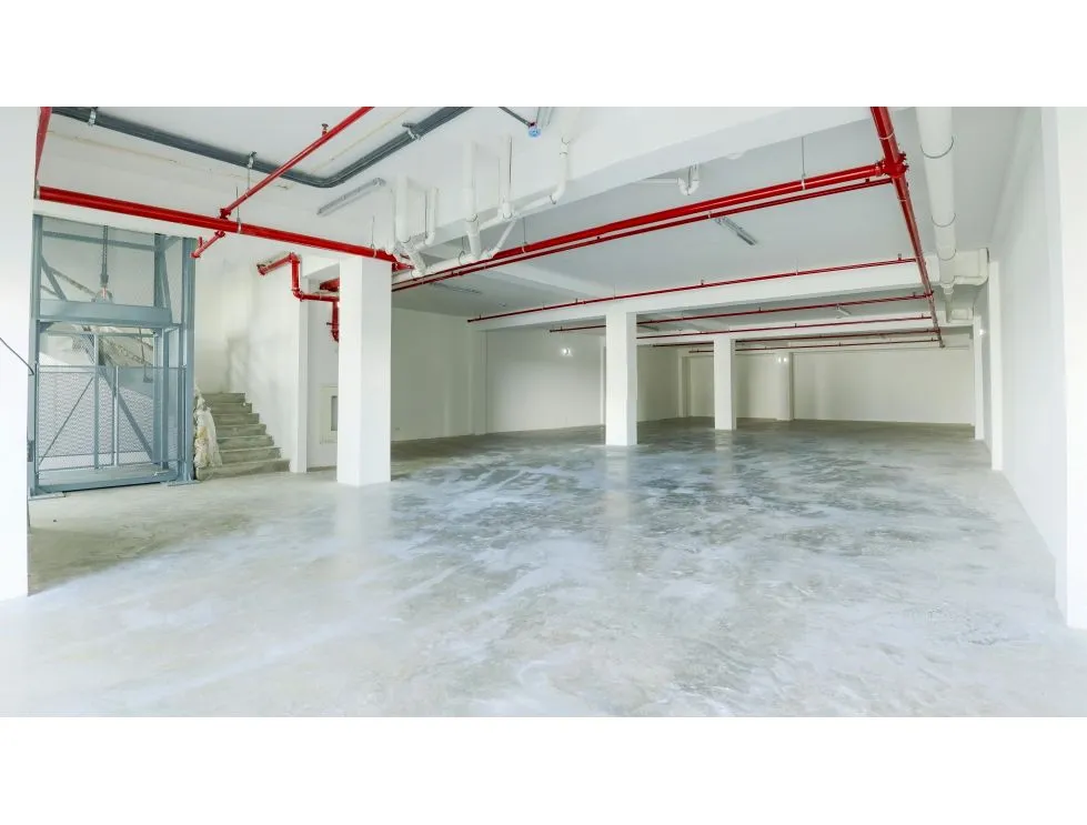 Warehouse or Office-Warehouse in Panama Viejo for Sale - Ideal for Investment