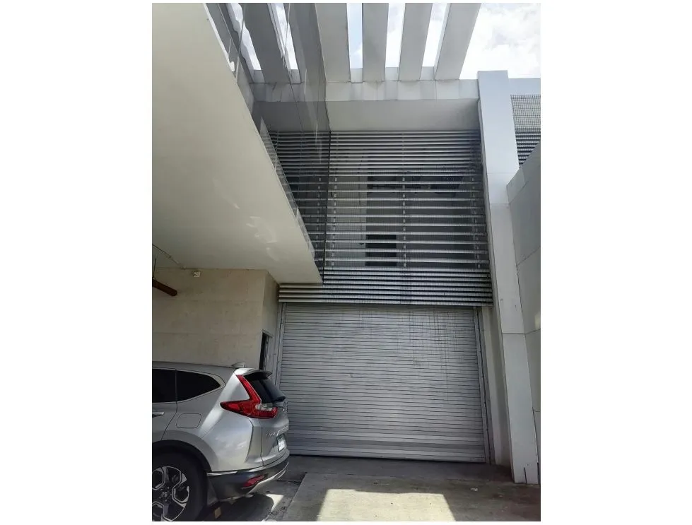 Warehouse or Office-Warehouse in Panama Viejo for Sale - Ideal for Investment