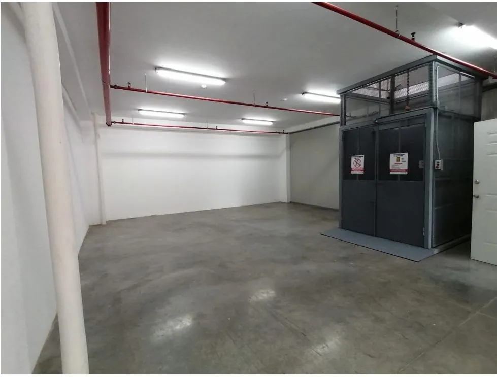 Sale of Warehouse in Central Panama for Investment