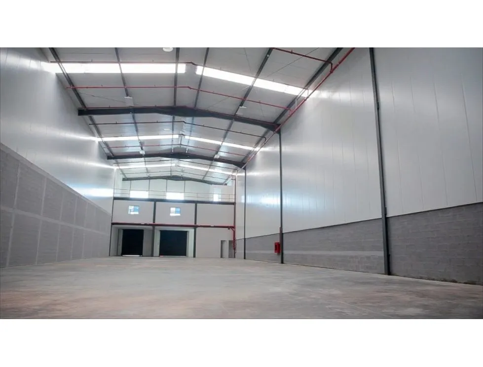Bodegas Industriales Dos Caminos en venta, Tocumen Mañanitas
