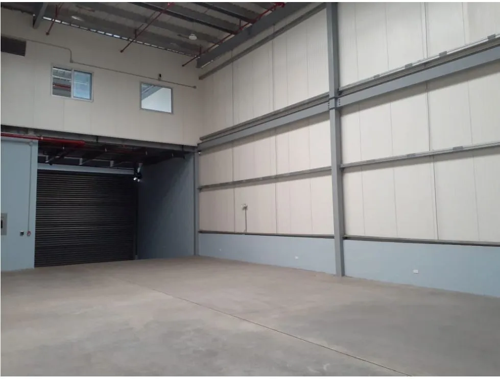 Warehouse for Rent in Airport Commercial Park IV