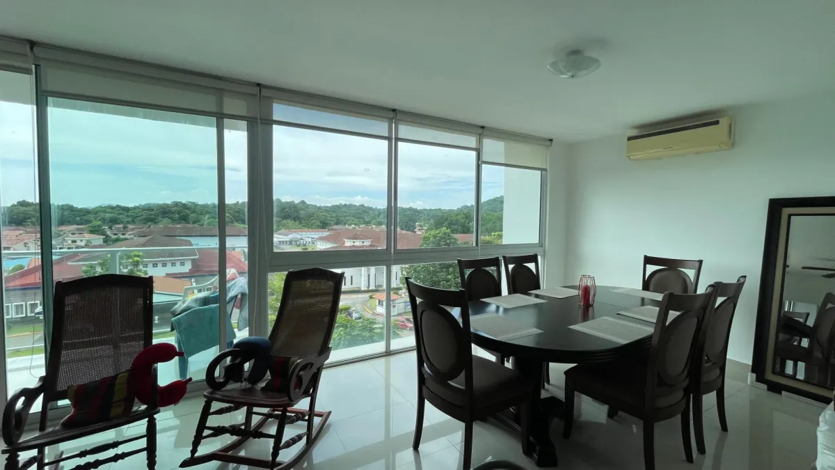 Albrook, Apartment for Sale in Pine Hills