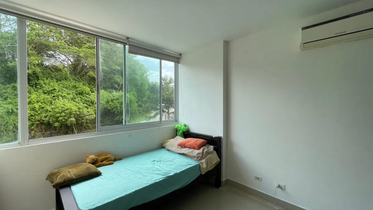 Albrook, Apartment for Sale in Pine Hills