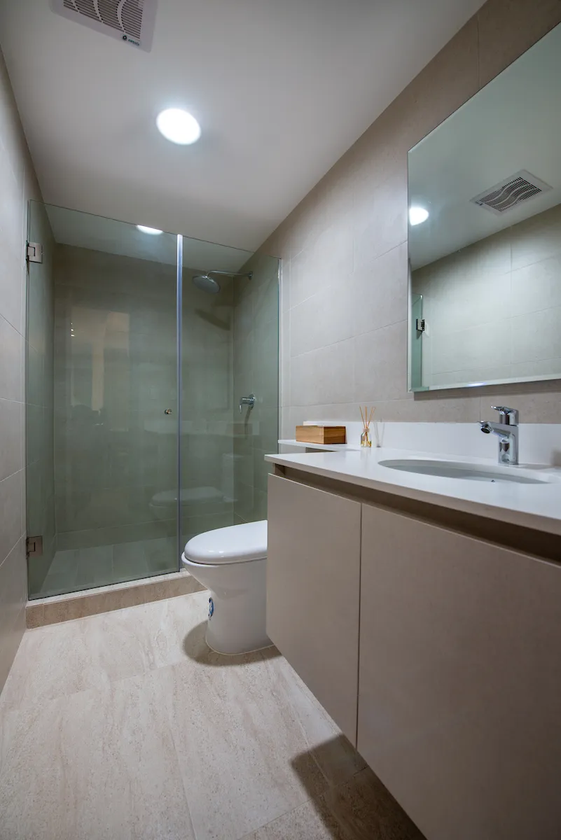 Turnkey! Furnished Apartment with Den Flex in PH Parterre (Tower 2)