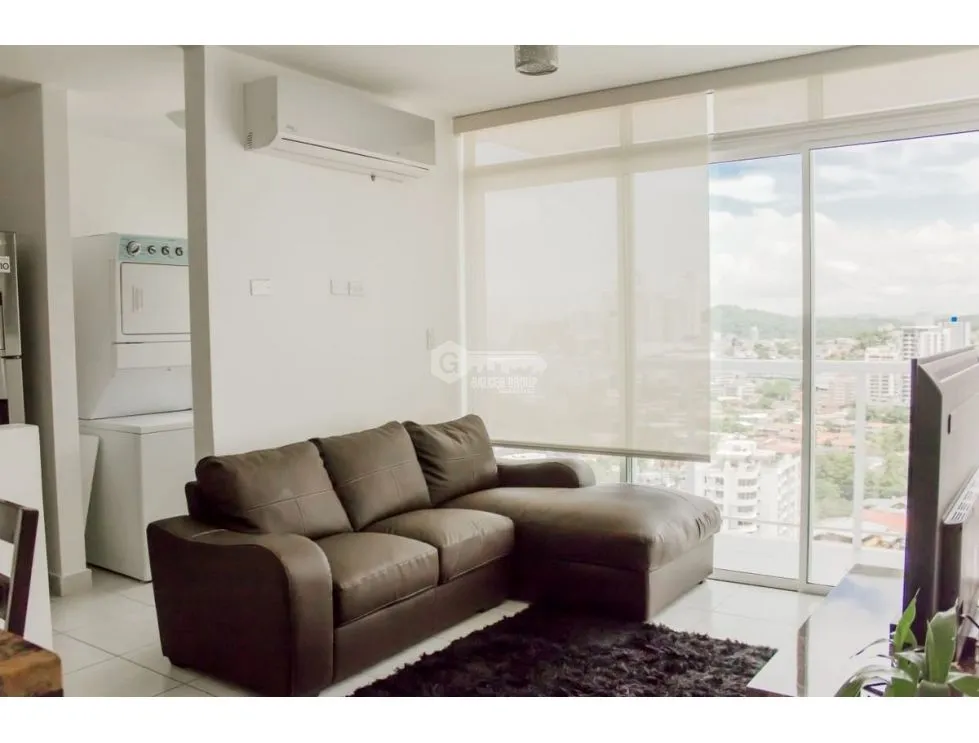 APARTMENT FOR SALE VIA ESPAÑA METROPOLITAN PARK WITH WHITE GOODS