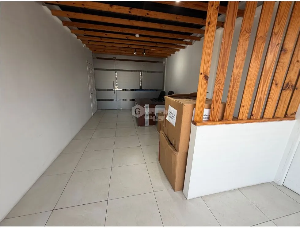 OFFICE / SAN FRANCISCO / 130M / 2 BATHROOMS / 3 LEVELS / KITCHENETTE